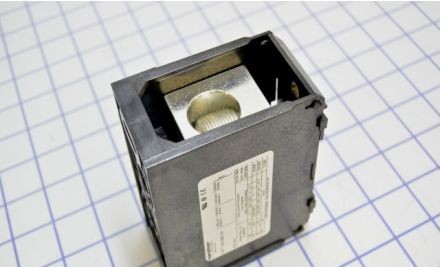 Marathon Special Products Power Distribution Blocks 1331360-CH - Splicer Block, 1-P, 420A, Box/Box, Line & (1331360CH)