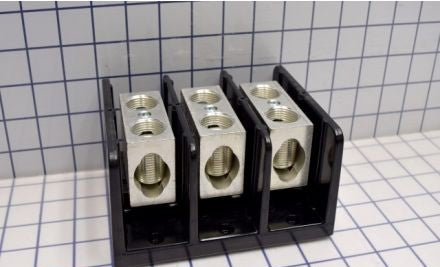Marathon Special Products Power Distribution Blocks 1443557 - Splicer Block, 3-P, 420A, Box/Box, Line & Load: (1443557)