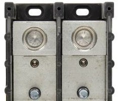 Bussmann Power Distribution Blocks 16383-2 - Eaton Bussmann series power terminal block, 600 (16383-2)