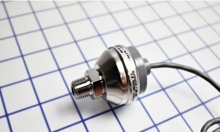 Setra Transducers 2091Z01PV2M1102 - Gauge Pressure Transducer, 0 to 14.7 (2091Z01PV2M1102)