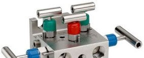 NOSHOK Valves - Hydraulic & Pneumatic 5530-FFC - 5 Valve Manifold, Soft Seat, 1/2 NPT Female x (5530-FFC)