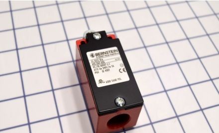 Bernstein Miscellaneous 602.1367.626 - Limit Switch, Roller / Plunger Actuator (6021367626)
