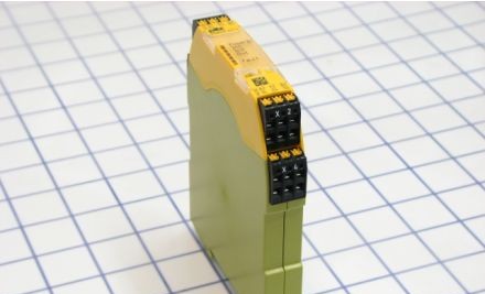 Pilz Safety Relays 751167 - Contact Expansion Module, Cage Clamp Terminals (751167)