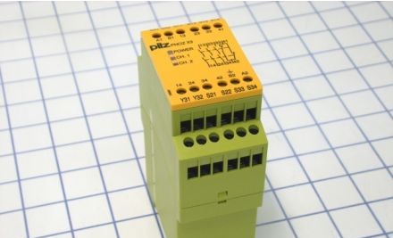 Pilz Safety Relays 774315 - RELAY (774315)