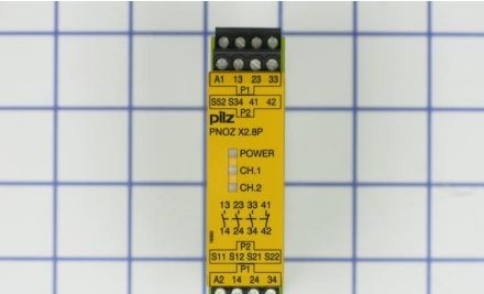 Pilz Safety Relays 777302 - Safety Relay, PNOZ X2.8P, 24-240V AC/DC, Screw (777302)