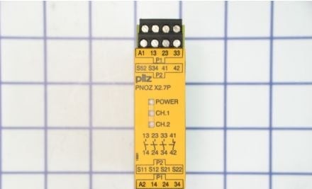 Pilz Safety Relays 777306 - Safety Relay, 24-240VAC/DC, 3NO/1NC, Safety Gate (777306)