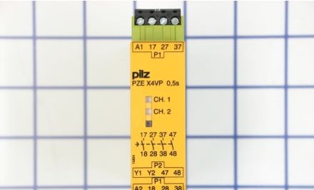 Pilz Safety Relays 777580 - Contact Expansion Module, PZE X4VP C 24VDC, 0.5 (777580)