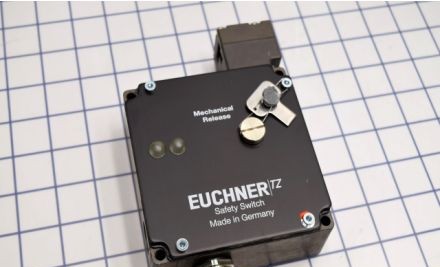 Euchner Safety Switches 084247 - SAFETY SWITCH, TZ1RE024RC18VAB-C1826 (84247)