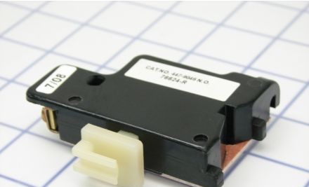 Joslyn Clark Contactors 447-9046 - UNIT POLE (88320-)