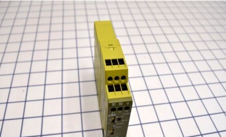 Pilz Safety Relays 884110 - Insulation Monitoring Relay, S1EN 200KOHM (884110)