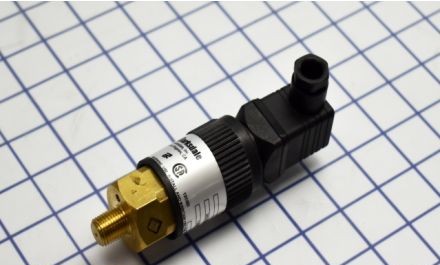 Barksdale Control Products Pressure Switches 96201-BB4-T2 - Switch, Pressure, Compact (96201-BB4-T2)