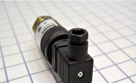 Barksdale Control Products Pressure Switches 96201-BB5-T2 - Switch, Pressure, Compact (96201-BB5-T2)