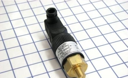 Barksdale Control Products Pressure Switches 96211-BB4-T2 - Switch, Pressure, Compact (96211-BB4-T2)