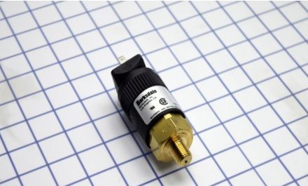 Barksdale Control Products Pressure Switches 96211-BB6-T2-Z17 - Switch, Pressure, Compact (96211-BB6-T2-Z17)