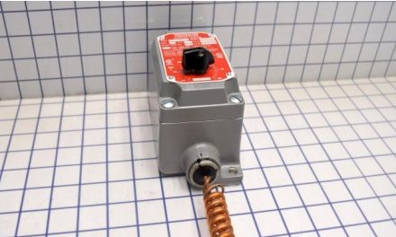 Johnson Controls Controllers A19BUC-2C - Coiled Bulb Temp Control; 20/80F; Spdt; Haz (A19BUC-2C)