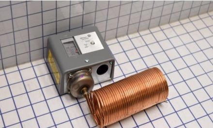 Johnson Controls Controllers A70HA-1C - Two Circuit Temp Control; 15/55F; Diff 5 Fixed (A70HA-1C)