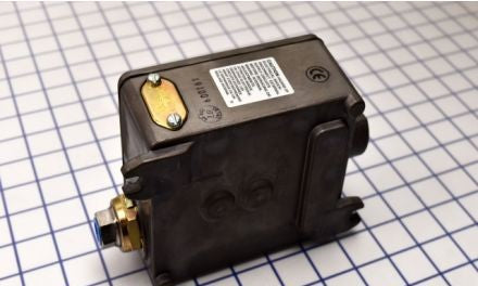 Barksdale Control Products Pressure Switches B1T-H32SS-S0156 - Switch,Bourdon Tube,B1T-H32SS (B1T-H32SS-S0156)
