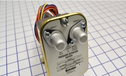 Barksdale Control Products Pressure Switches C9622-2 - Switch,Pressure,Sealed Piston (C9622-2)