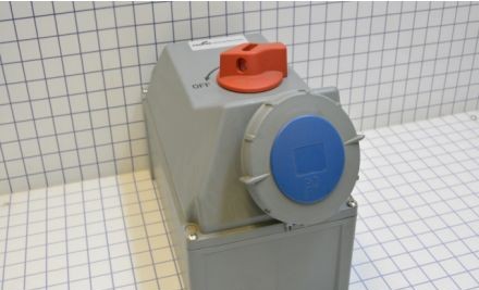 Arrow-Hart Plugs & Receptacles CD460MI9W - Mech Int Pin&Slv 60A 250V 3Ph 3P4W Wt Bl (CD460MI9W)