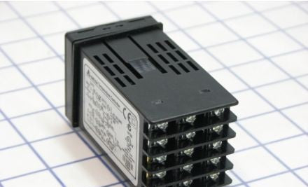 Delta Products Process Controllers DTB4848VR - Process Controller, 1/16 DIN, 14V Pulse & SPDT (DTB4848VR)
