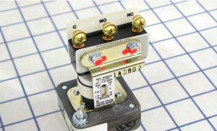 Barksdale Control Products Pressure Switches E1S-H15 - Switch, Mechanical, Econ-o-trol (E1S-H15)