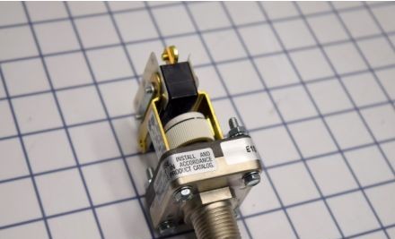 Barksdale Control Products Pressure Switches E1S-H90-F2 - Switch, Mechanical, Econ-o-trol (E1S-H90-F2)