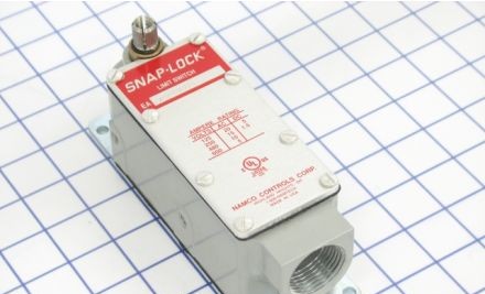 Namco Controls Miscellaneous EA700-80926 - LIMIT SWITCH, LS-CW/CCW-ST.-SPL SLIDE-SL3C-26L (EA700-80926)