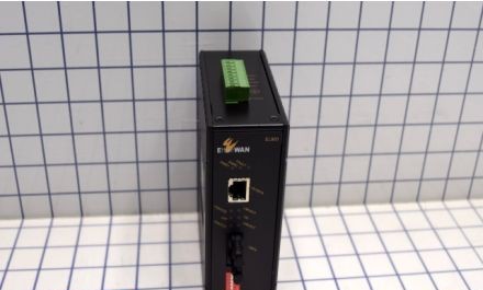 EtherWan Media Converters EL900-A-C-1-A - Hardened (-40C - 75C) 1 10/100TX port to 1 (EL900-A-C-1-A)
