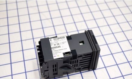 Gefran Process Controllers 400-DR-1-000 - 400-DR-1-000 Temperature Control (F000045)