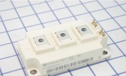 Infineon Transistors FF300R12KS4 - IGBT 300A 1200V DUAL (FF300R12KS4)