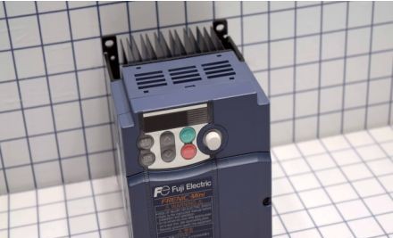 Fuji Drives FRN0004C2S-4U - Drive, AC, 1HP, 480V, 3.1A, CT, OP 480Vin (FRN0004C2S-4U)