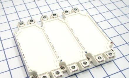Infineon Transistors FS225R12KE3 - IGBT (FS225R12KE3)
