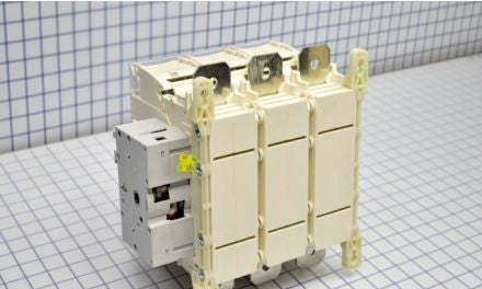 Socomec Miscellaneous M400-ASS - Disconnect Switch Assembly, 200A (M400-ASS)