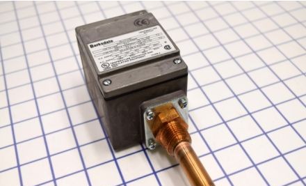 Barksdale Control Products Sensors ML1H-H351 - Switch, Temperature (ML1H-H351)