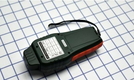 Extech Instruments Moisture Meter MO55 - MOISTURE METER COMPACT (MO55)