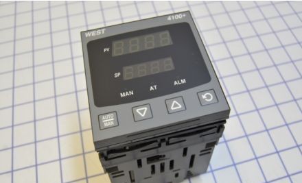 West Control Solutions Process Controllers P4101Z20000020 - Plus Series 1/4 DIN Controller (P4101Z20000020)