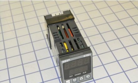 West Control Solutions Miscellaneous P6701Z2100000 - Plus Series 1/16 DIN Limit Device (P6701Z2100000)