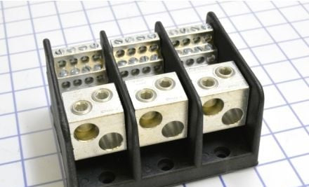Ilsco Power Distribution Blocks PDB-212-4/0-3 - AL MEC (P)(2)4/0-6 (S)(12)4-14 T UR CSA (PDB-212-4/0-3)