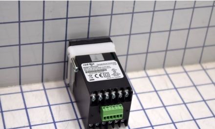 Red Lion Process Controllers PXU21A20 - 1/16 CNTL, SS,RLY,485,USR,AC (PXU21A20)