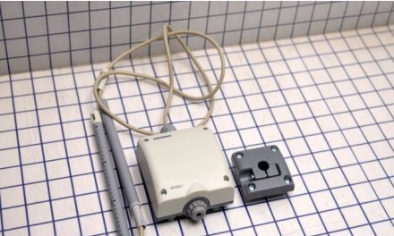 Siemens Building Technologies Miscellaneous QVM62.1 - AIR VELOCITY Sensor, 0-10 VDC (QVM62.1)