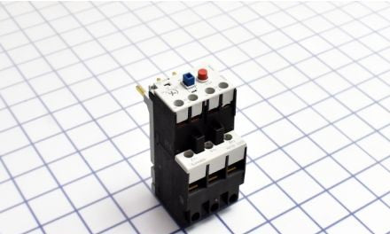 Lovato Overload Relays RF383200 - Thermal Overload Relay 24-32A (RF383200)