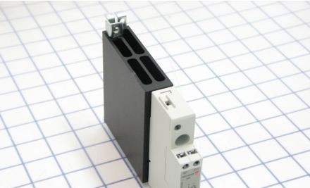 Carlo Gavazzi Relays RGC1A60D30KGU - Solid State Relay, 1-P, 30A, 600VAC (RGC1A60D30KGU)
