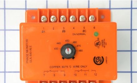 Diversified Electronics Protection Relays SLA440ALE - Phase Sequence/Loss Monitor, 440V, Lock Shaft (SLA440ALE)