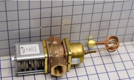 Johnson Controls HVAC Valves V46AC-1C - Commercial Water Reg Valv; 3/4in. Threaded (V46AC-1C)