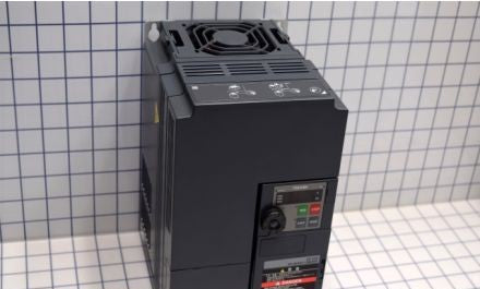 Toshiba Drives VFS15-4075PL-W1 - VFD, VFS15, 10HP, 7.5KW, 380/480V, 3PH (VFS15-4075PL-W1)