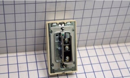 Johnson Controls Controllers W43A-14C - Humidistat - Intermediate; Rm H-Stat; Spdt Line (W43A-14C)