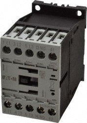 Eaton Cutler-Hammer XTCE007B10TD Eaton Cutler-Hammer IEC Contactor: 3 Pole, 7.0 A Full Load (XTCE007B10TD)