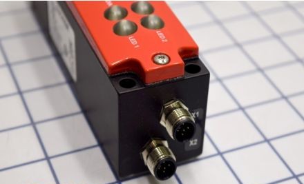 Euchner Miscellaneous 111346 - Safety Switch,cet3-ap-cra-aa-50x-si (111346)