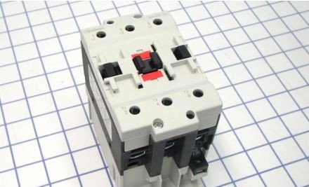 Lovato Contactors 11BF1100012060 - Contactor, 3-P N/O, 120VAC Coil, No (11BF1100012060)