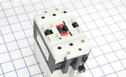 Lovato Contactors 11BF950012060 - Contactor, 3-P N/O, 120VAC Coil, No (11BF950012060)